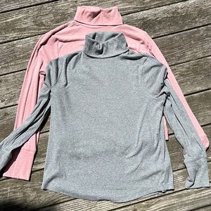 Lot of 2 Gap Ribbed Turtlenecks Pink and Gray XL